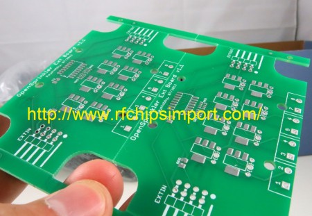 Aplicação de pasta de solda com STENCIL PCB